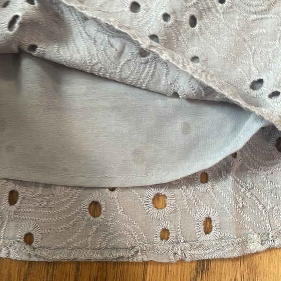 Knox Rose Grey and Blue Sleeveless Embroidered Blouse Top size M - Picture 5 of 7